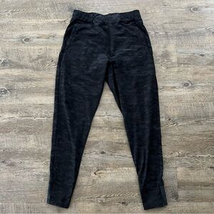 Alphalete Athletics Jogger Sweatpants